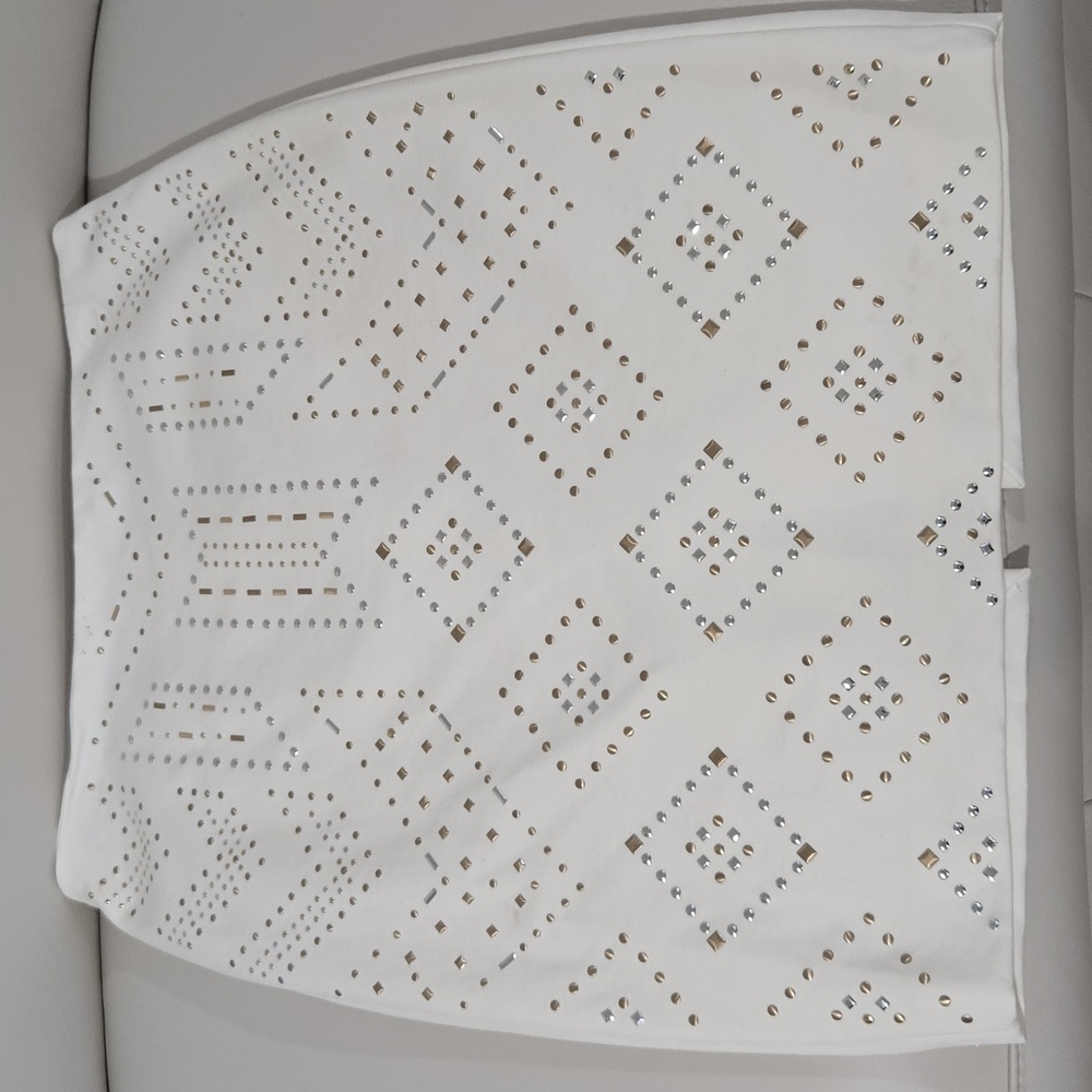 White House Black Market White Studded Pencil Skirt